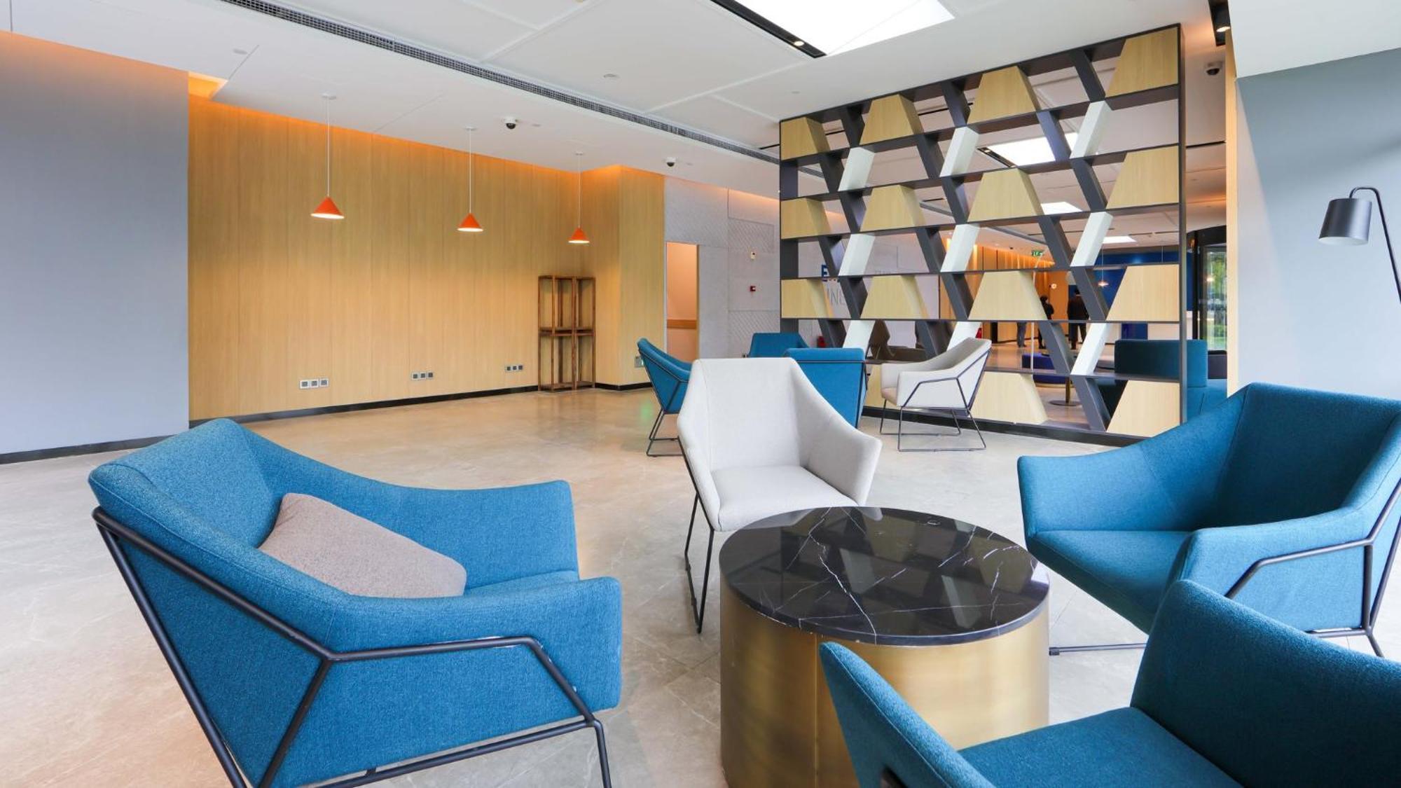 Holiday Inn Express Shanghai Pudong Airport By Ihg Exteriér fotografie